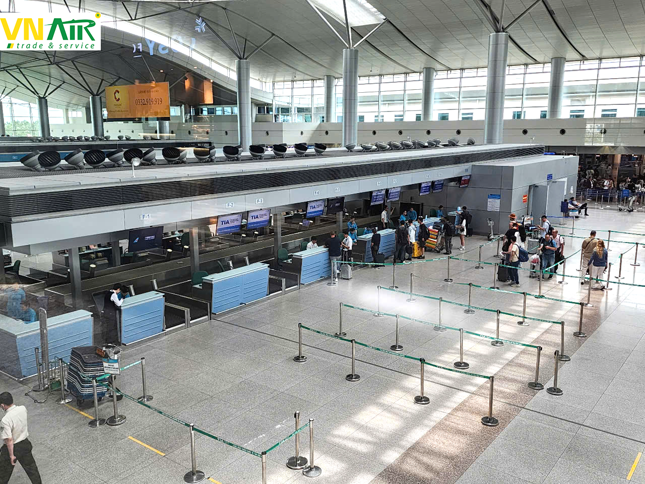 Taxi Private Car Tan Son Nhat Airport - Terminal 3 (T3)