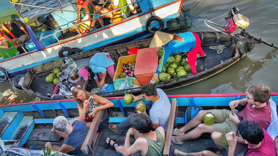 Cai Rang floating market Tour In Can Tho City